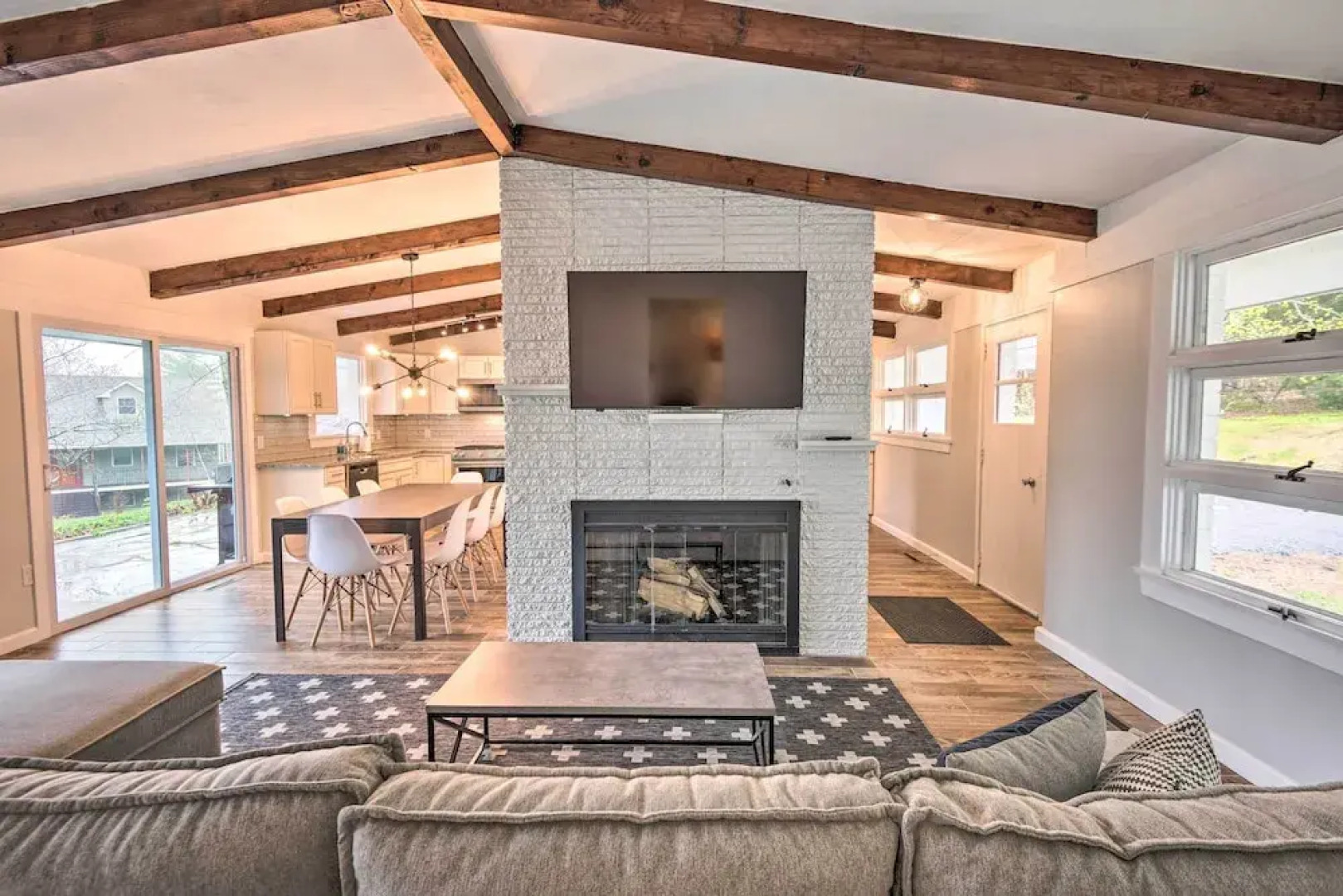 Laconia Hideaway < 2 Miles to Lake Winnipesaukee!