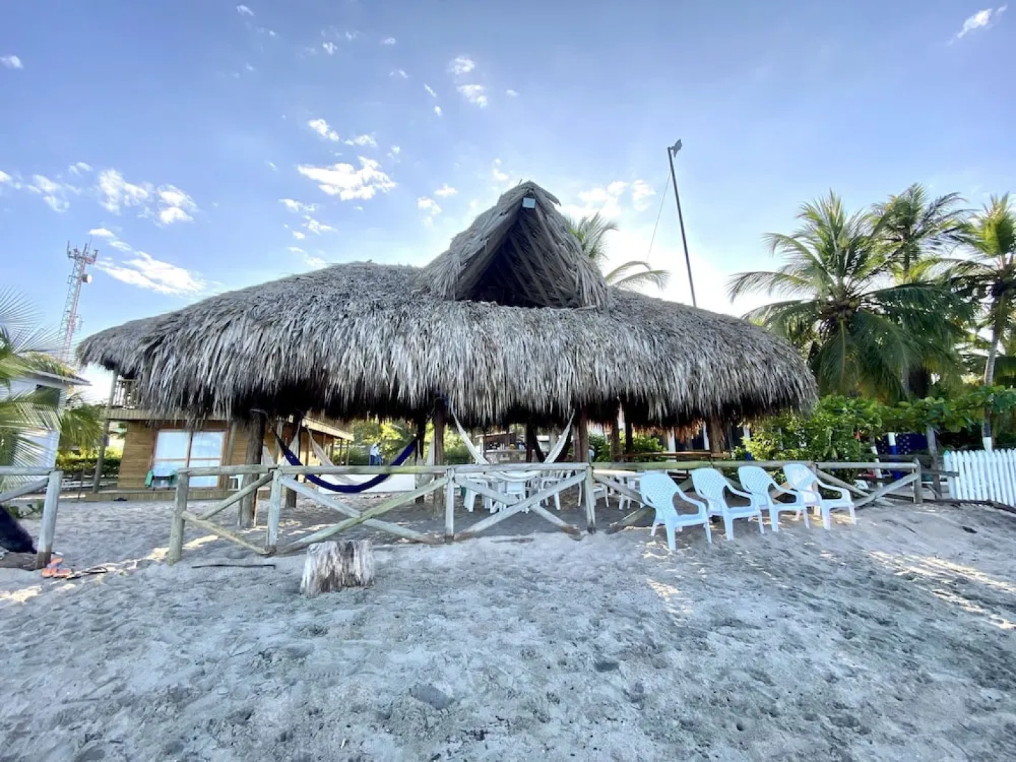 Awa De Mar Playa El Frances