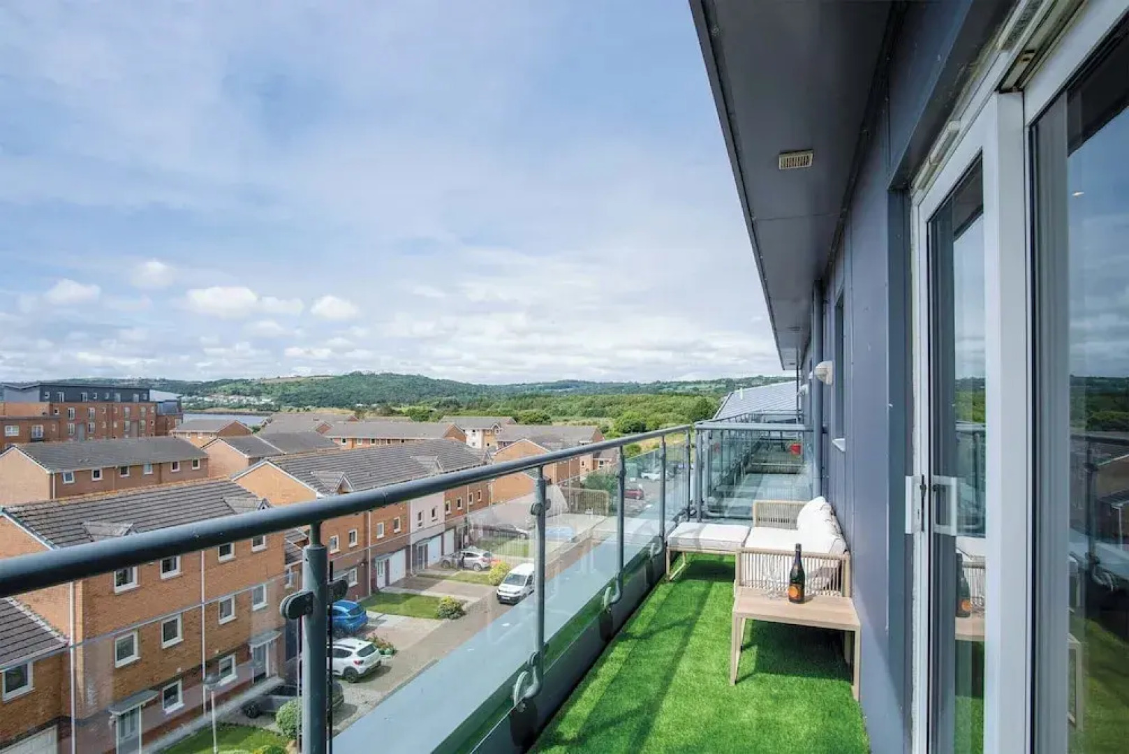 Skyline Duplex Penthouse - Llanelli