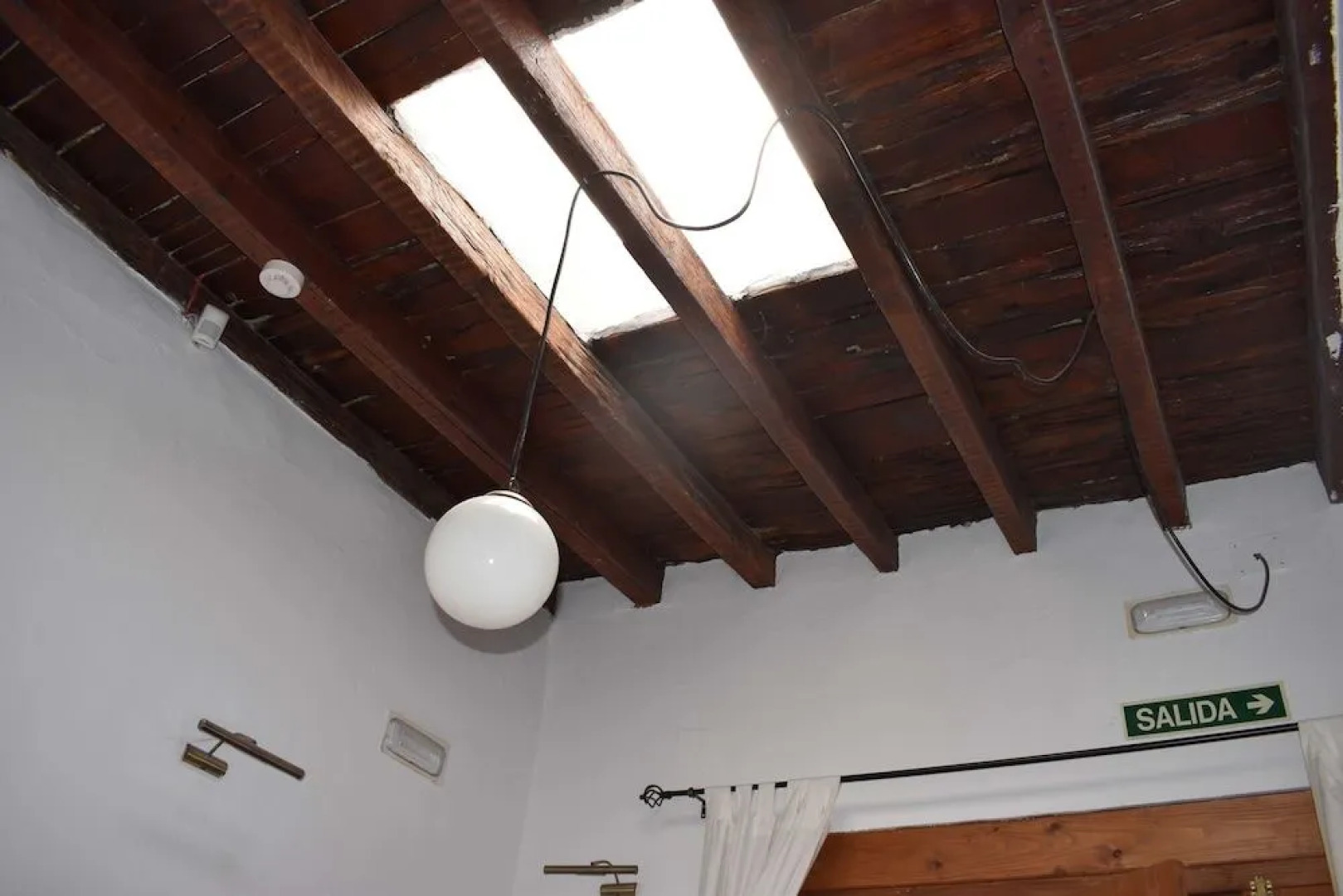 Hostel La Casa Encantada