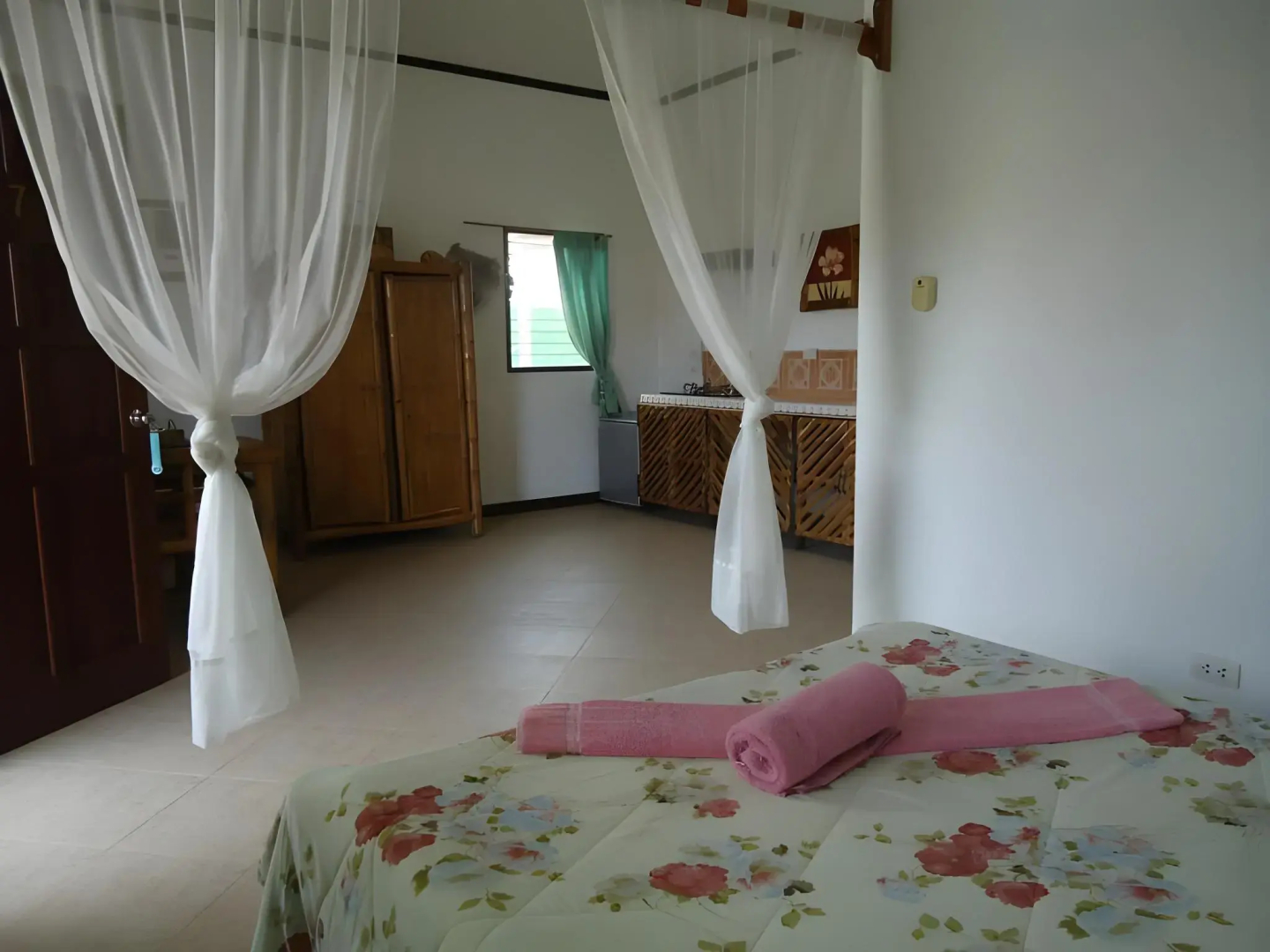 Bonita Oasis Beach Resort