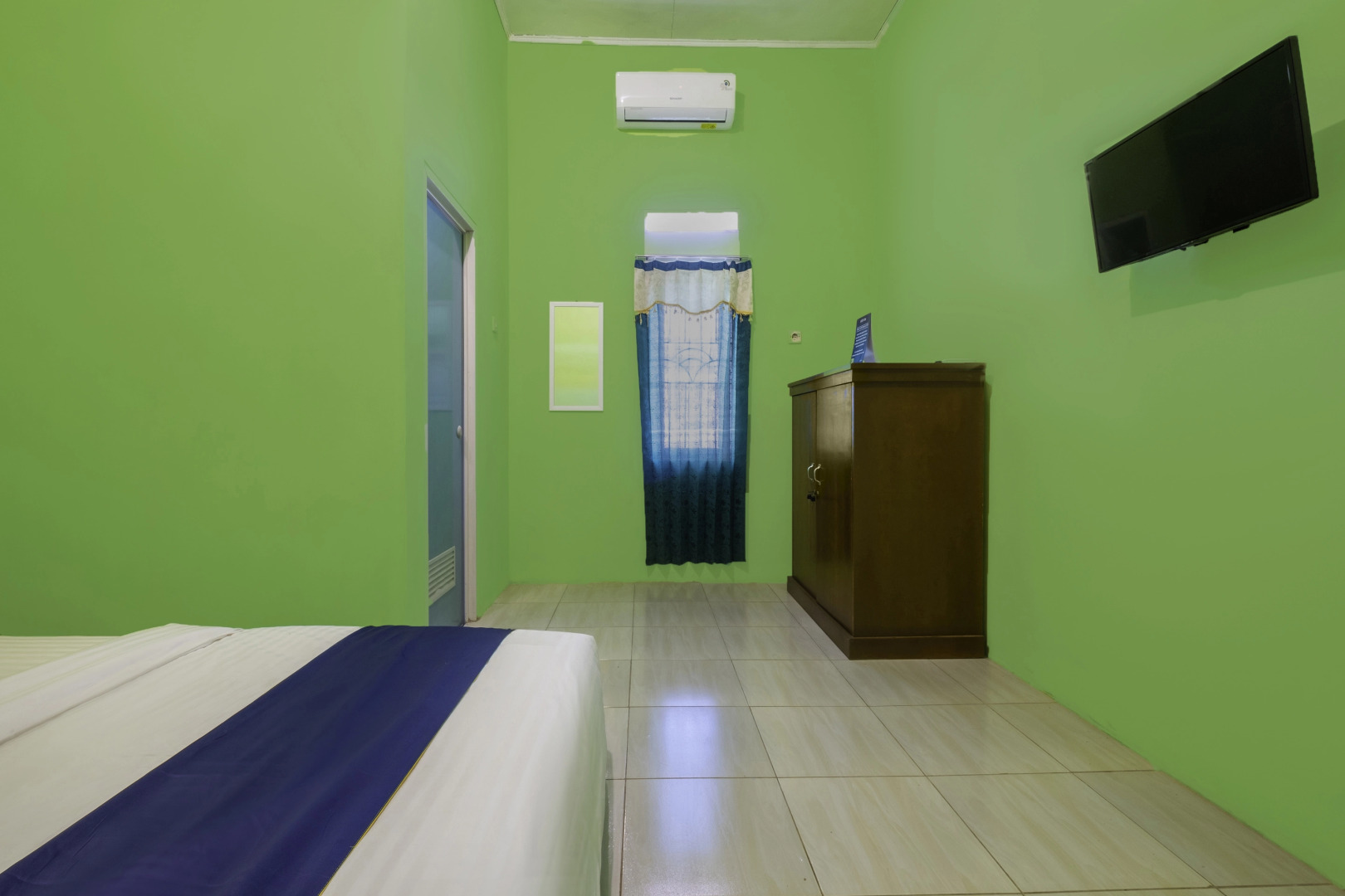 OYO 2859 Fatan Costel Syariah