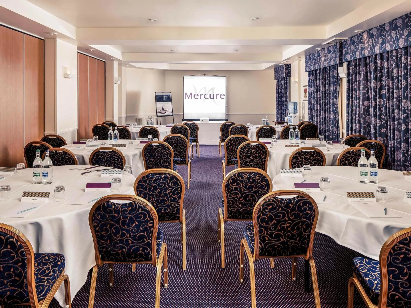 Mercure Newbury Elcot Park Hotel