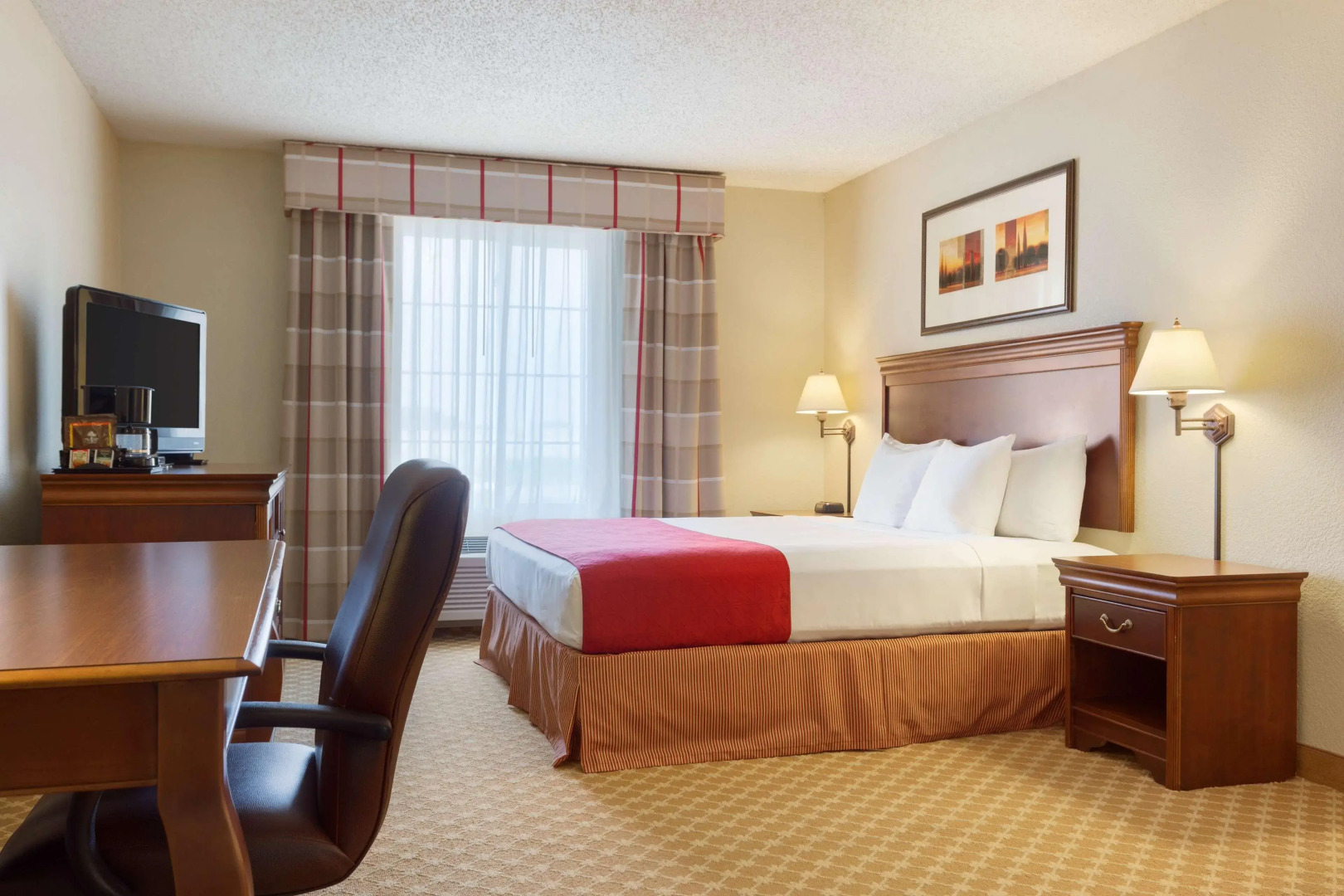 Country Inn & Suites by Radisson, Nevada, MO