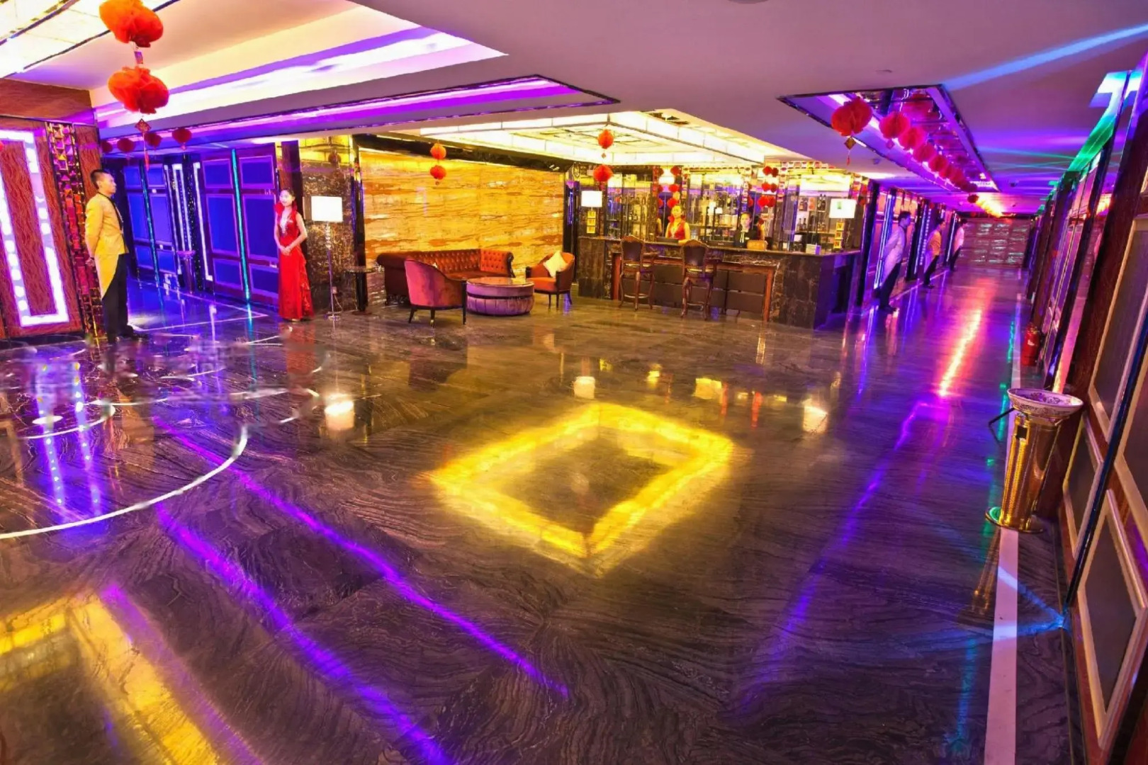 Gold Harbour Holiday Hotel