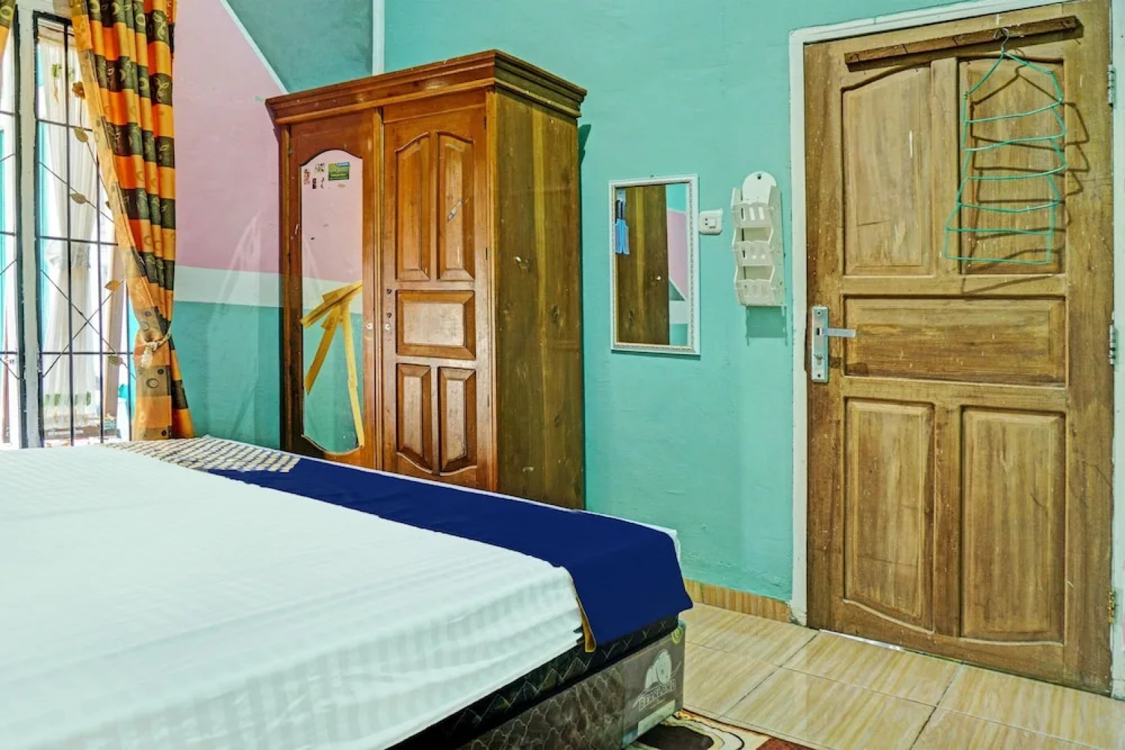 SPOT ON 92169 Homestay Zahra Syariah