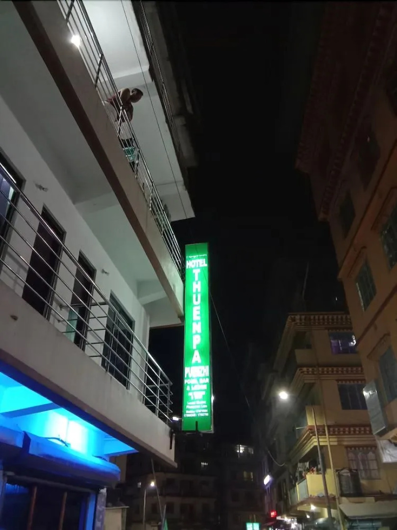 Hotel Thuenpa Puenzhi