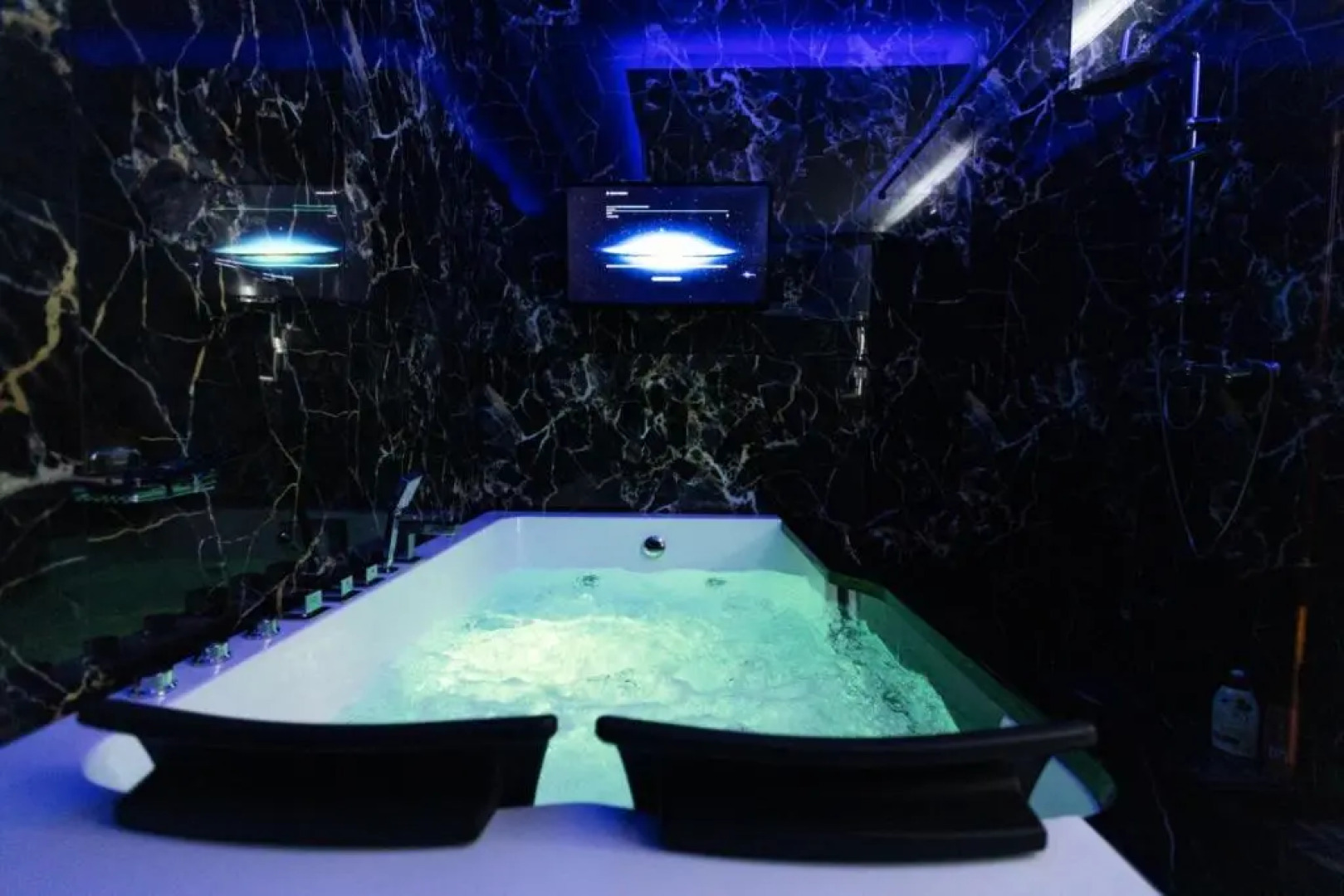 Foča Apartmani "Story Lux"