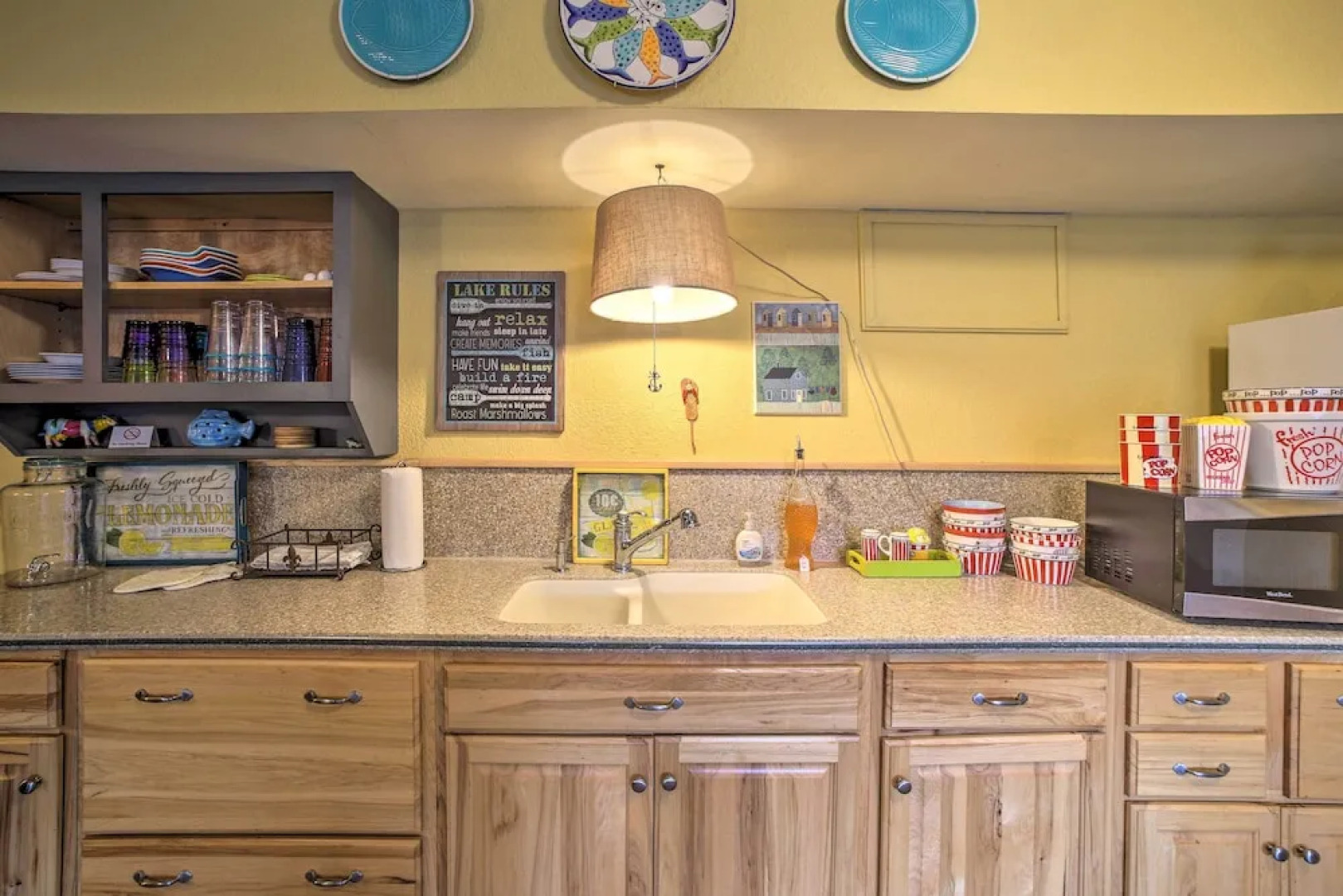 Lakefront Retreat w/ Dock & Beach: 2 Miles to Golf