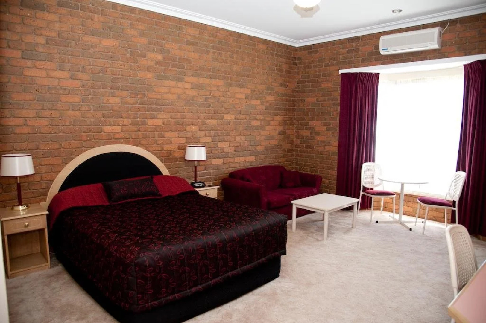 The Charles Sturt Motor Inn