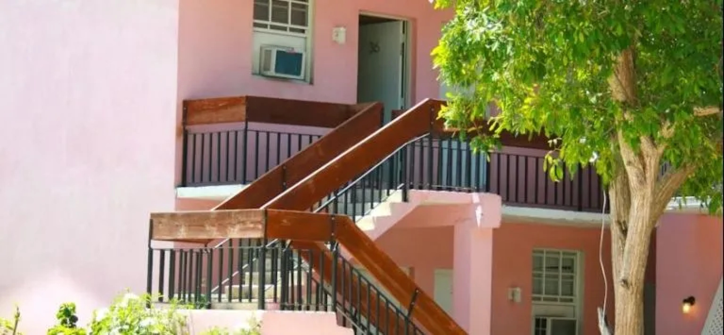 Orchard Garden Hotel & Suites