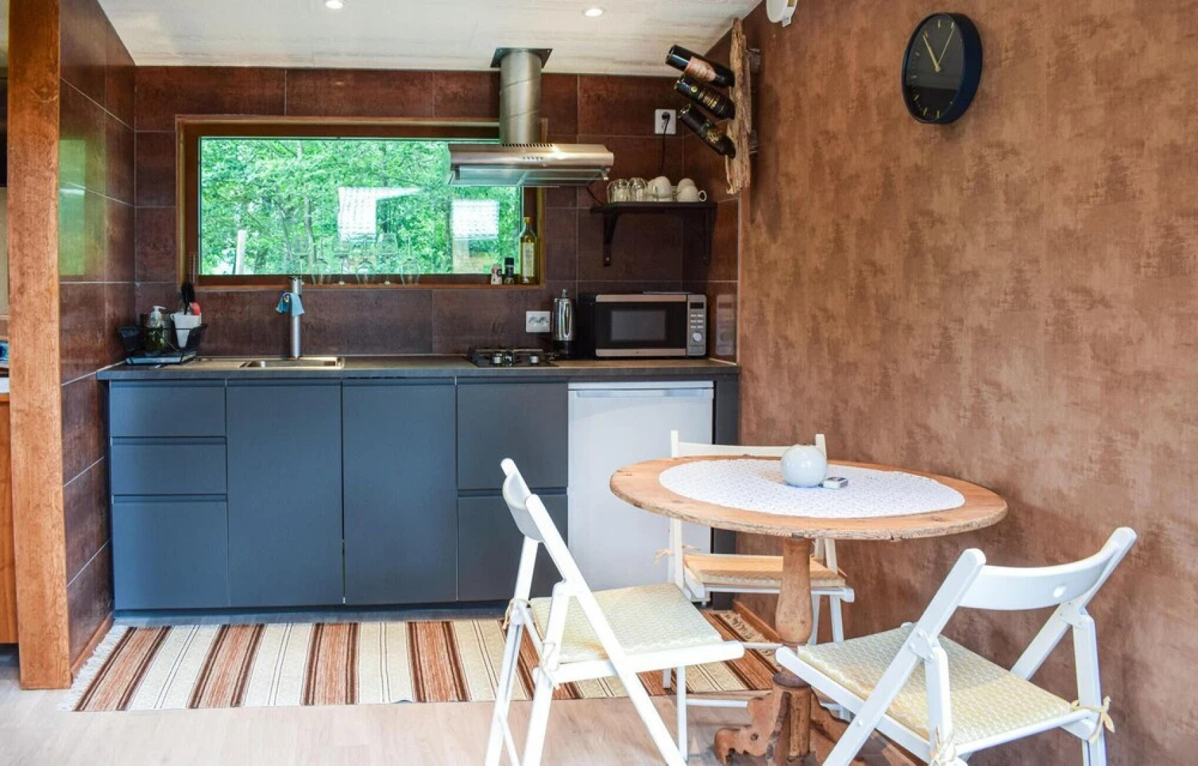 Stunning Home in Löttorp With Wifi