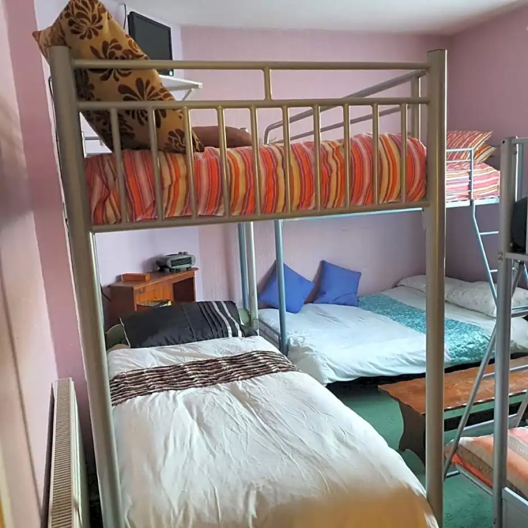 The Victoria Bikers Pub - Live Music Venue and Letting Rooms with Camping facilities