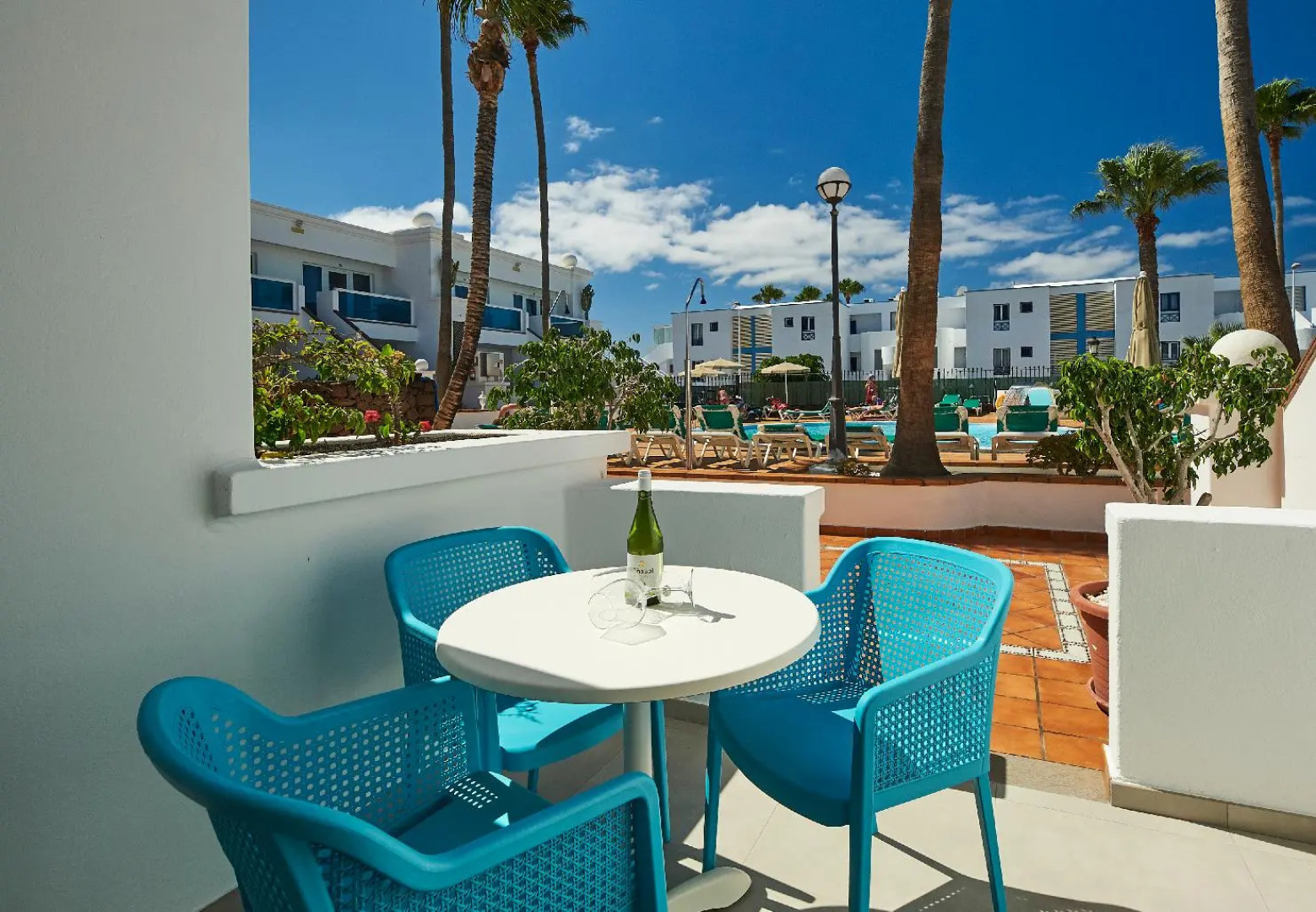 Montana Club Suite Hotel