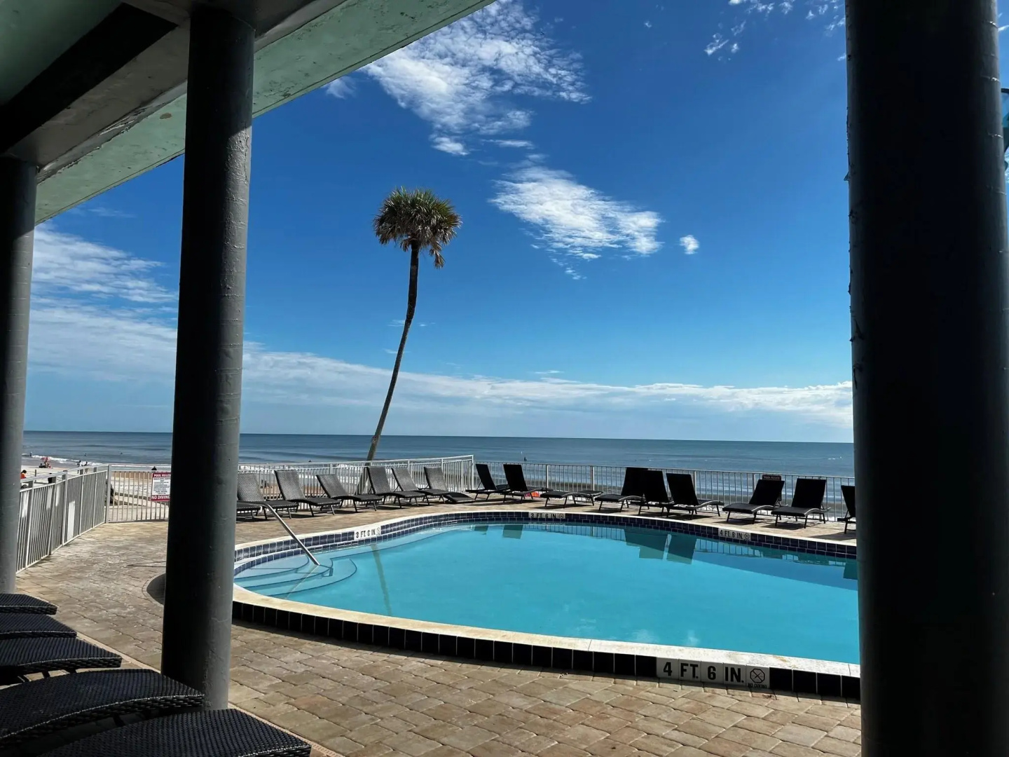 Makai Beach Lodge