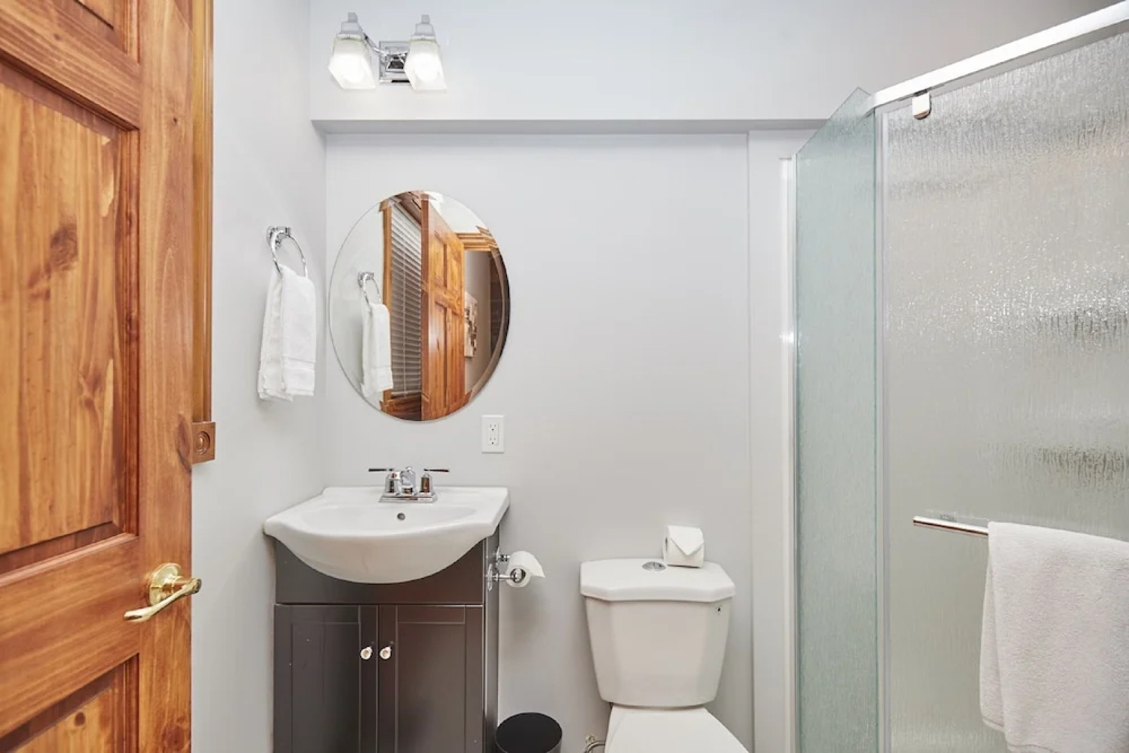 Grand Niagara Estate Lodge