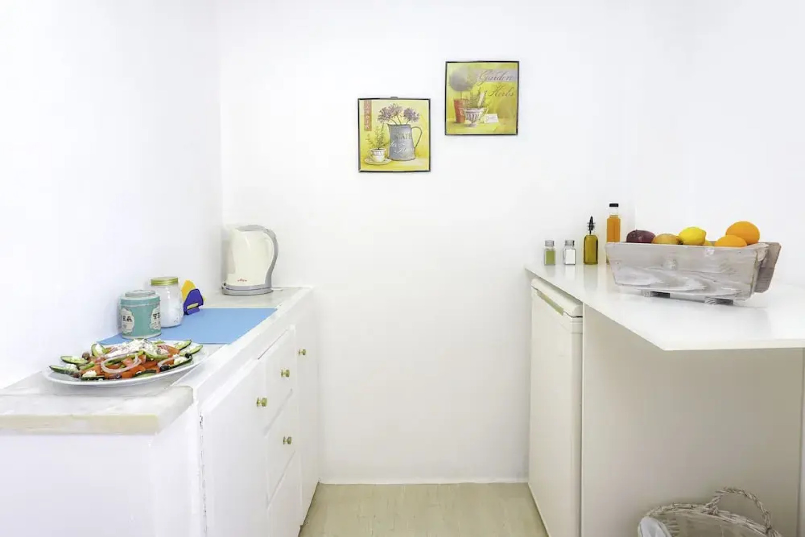 Cubaneros Holiday Inn