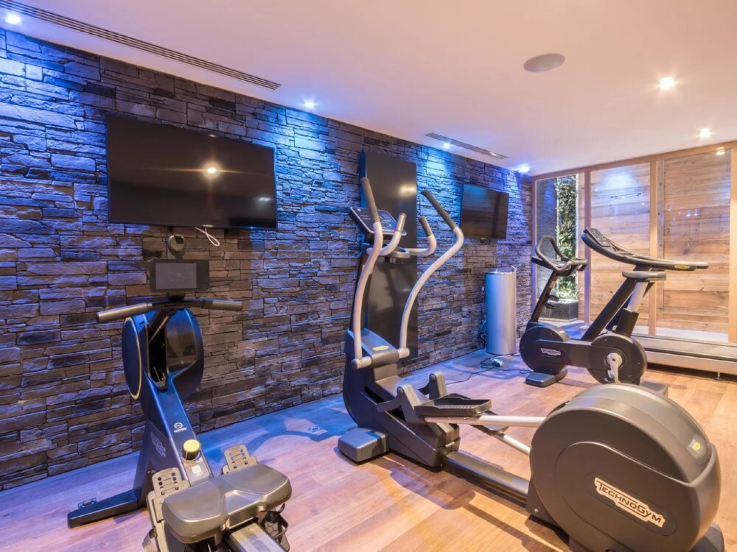 Rustic Apartment With a Fireplace and Wi-fi in Arc 2000