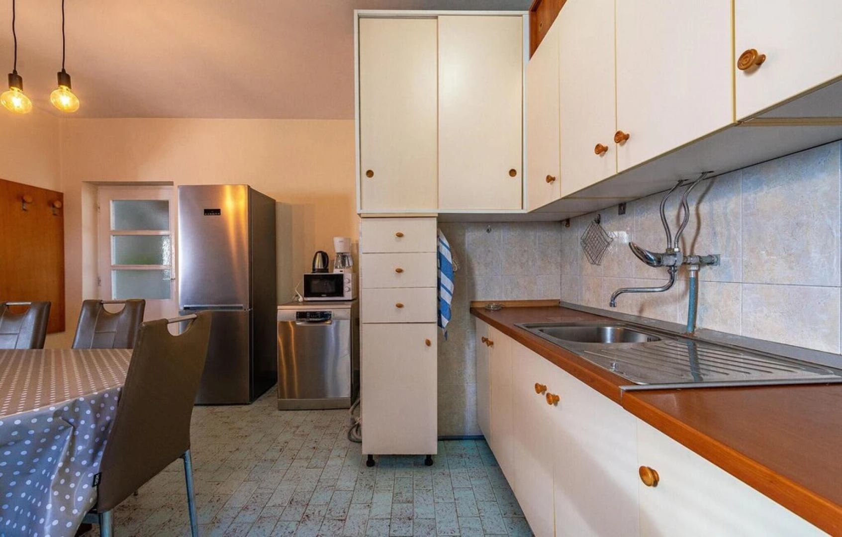 Beautiful Home in Vrsi With 4 Bedrooms, Wifi and Outdoor Swimming Pool