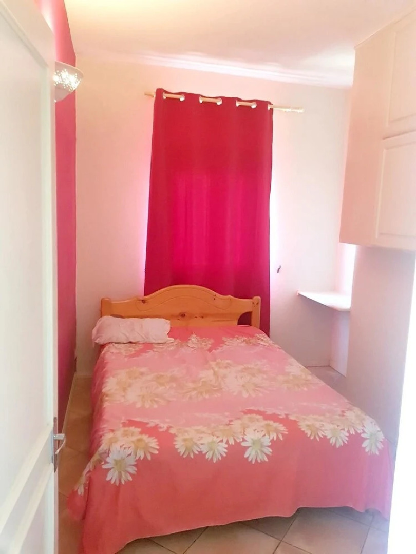 Apartment With 4 Bedrooms in Blue Bay, With Furnished Terrace - 350 m