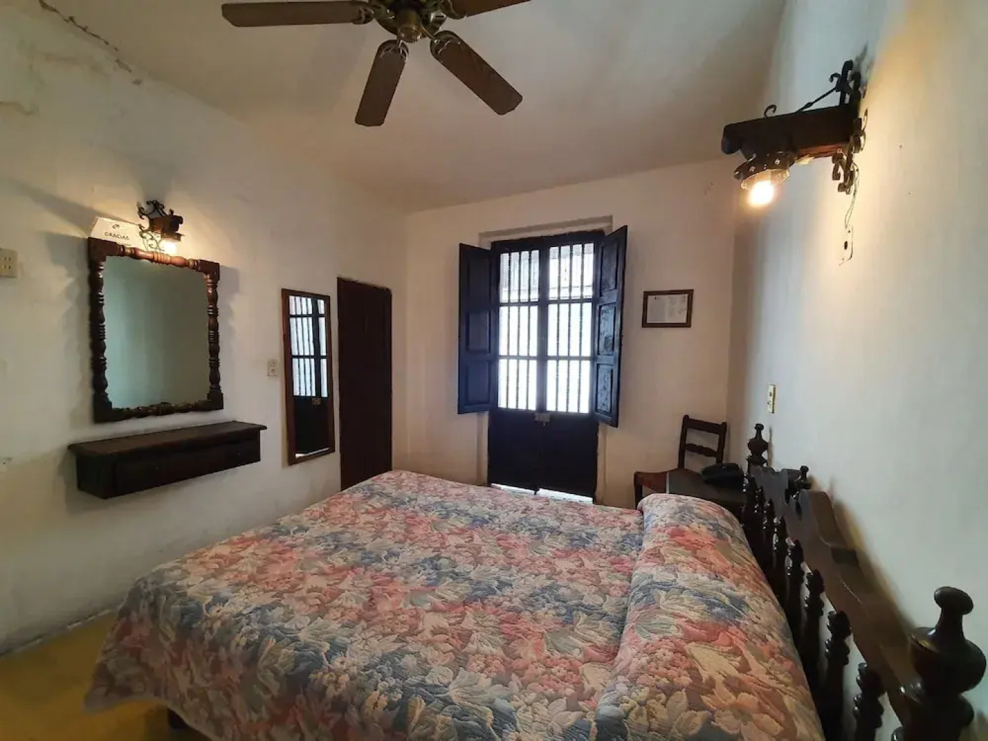 Hotel Colonial Restaurante & Bar