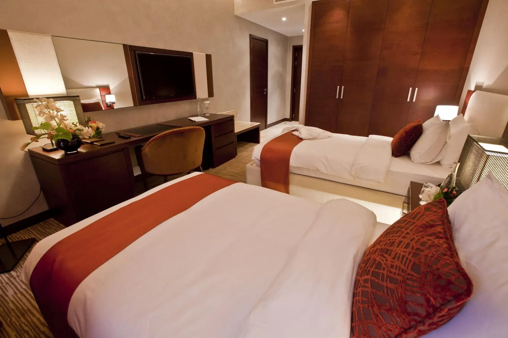 Zubarah Hotel