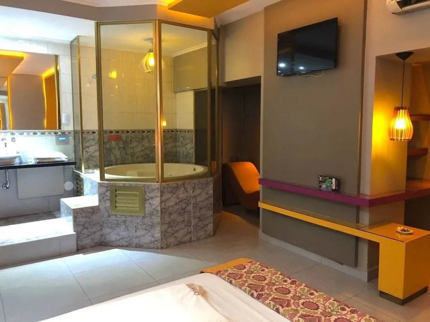 Origen Hotel (Motel)