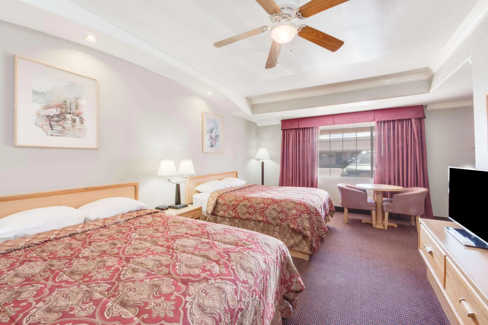 Knights Inn Van Horn