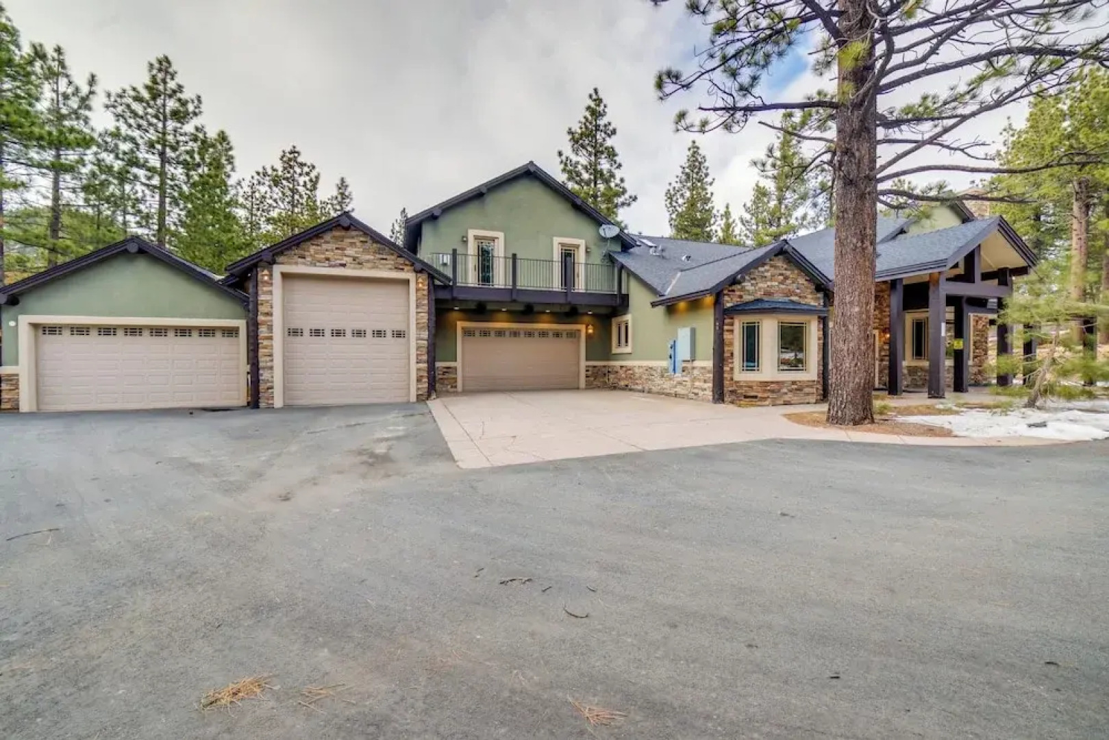 4 Mi to Ski Mt Rose: Sleek Reno-lake Tahoe Home
