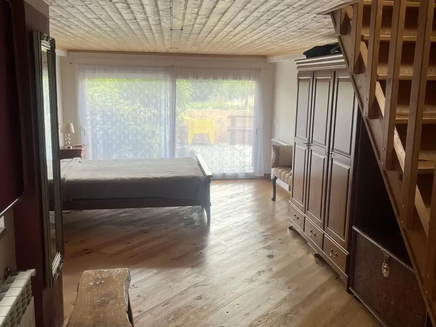 1 bed - Sleeps 4 - Pets - Balcony - Mtn View