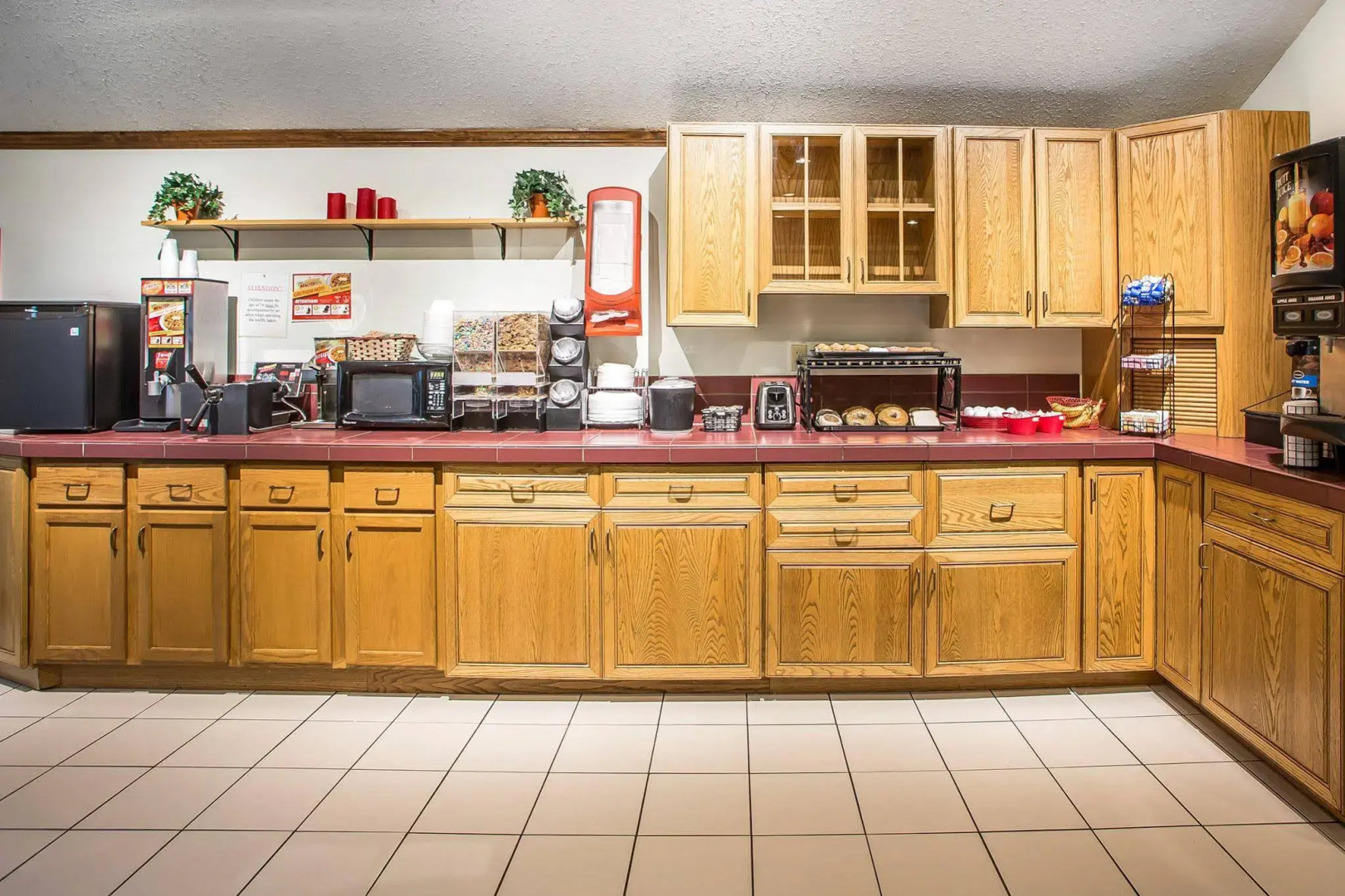 Econo Lodge Wausau - Rothschild
