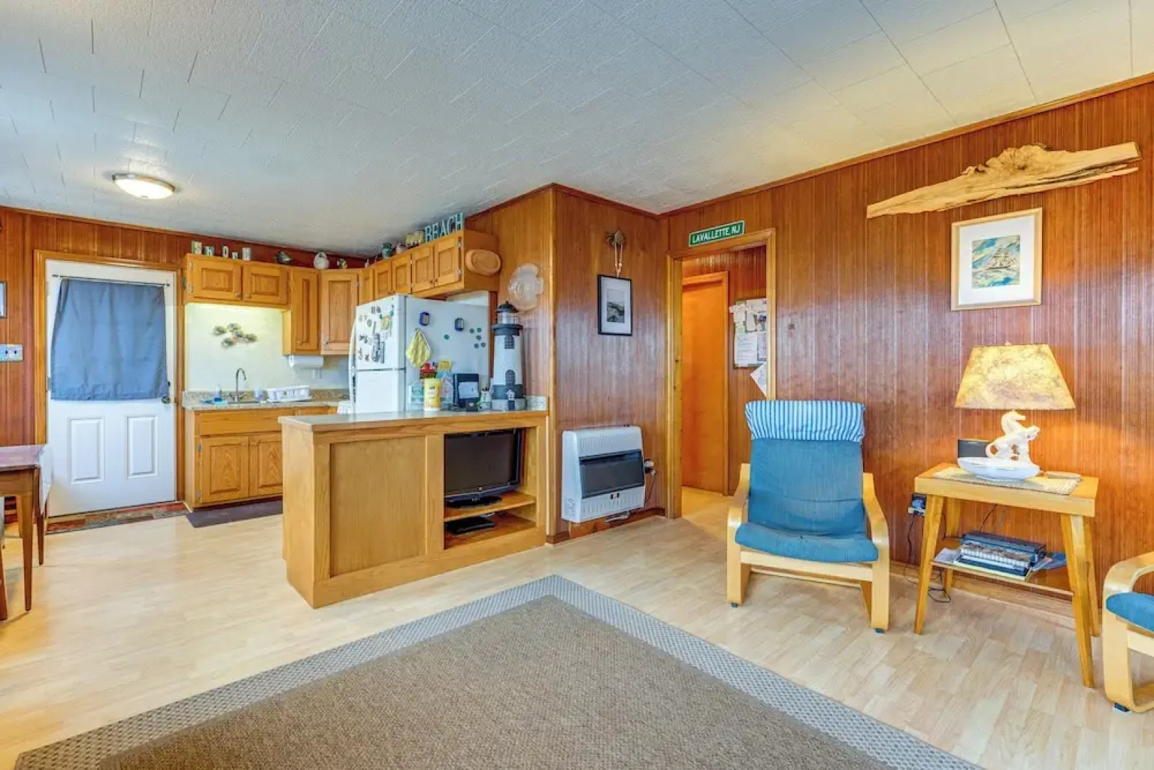 Beachfront Lavallette Home - 2 Mi to Casino Pier!