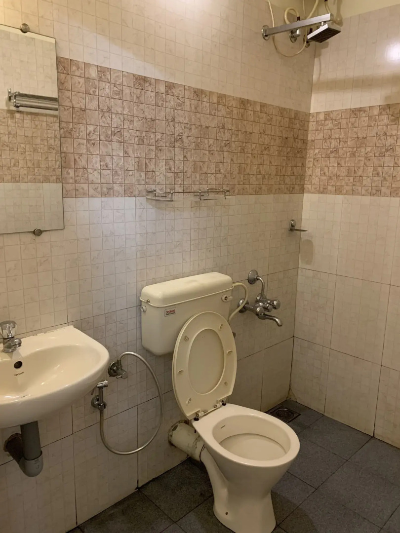 Palm Grove Service Villa