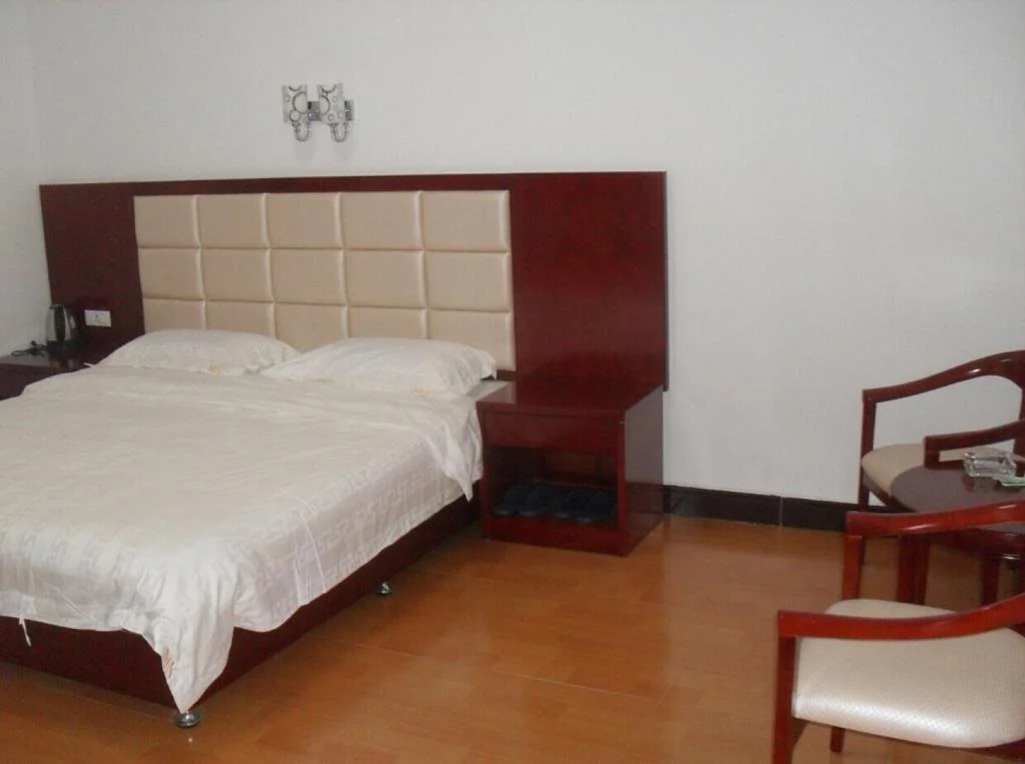 Huashan Dream Country House