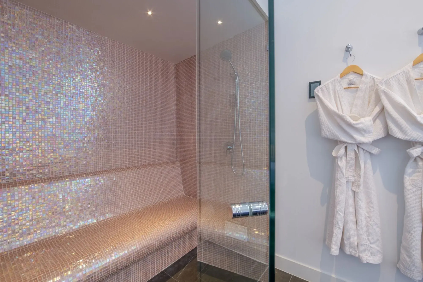 Hepburn Bathhouse & Spa Villas