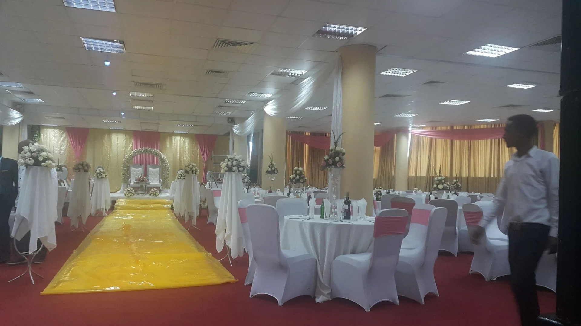 Friendship International Hotel