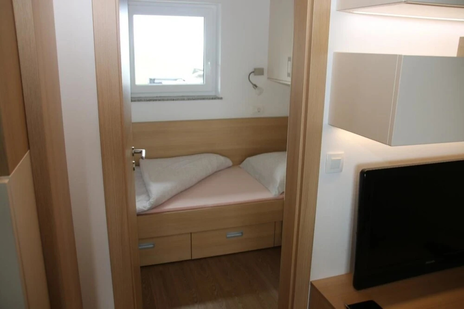 SKI Apartments Aurora