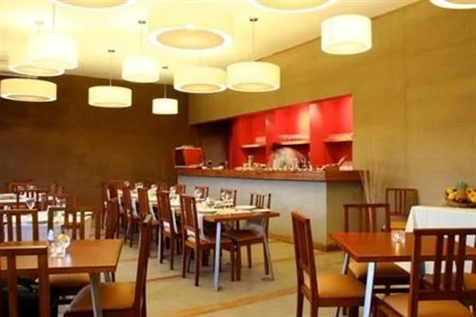Limari Hotel