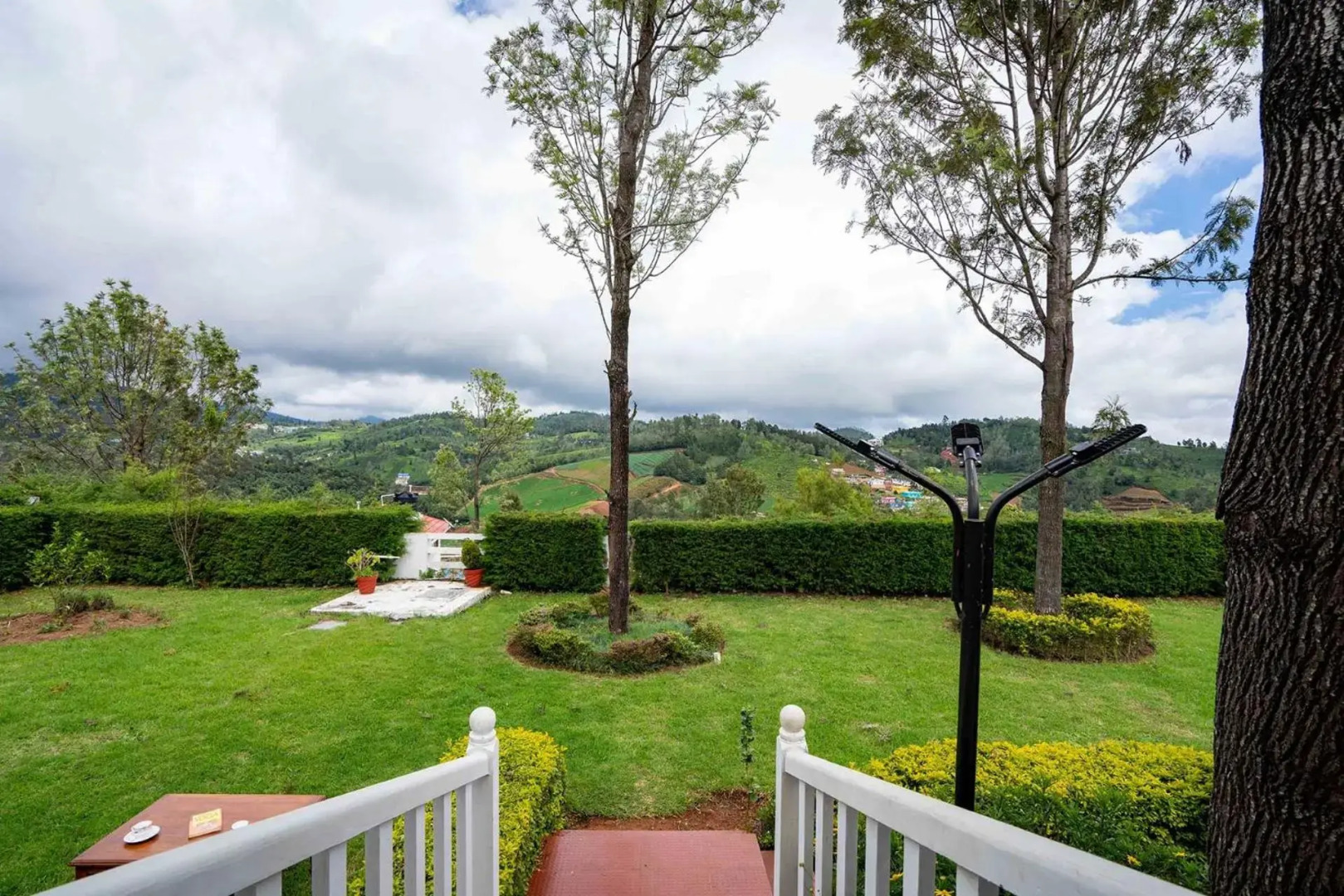 StayVista at Casa Pinnacle