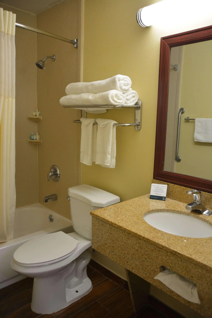 Quality Inn And Suites Dublin