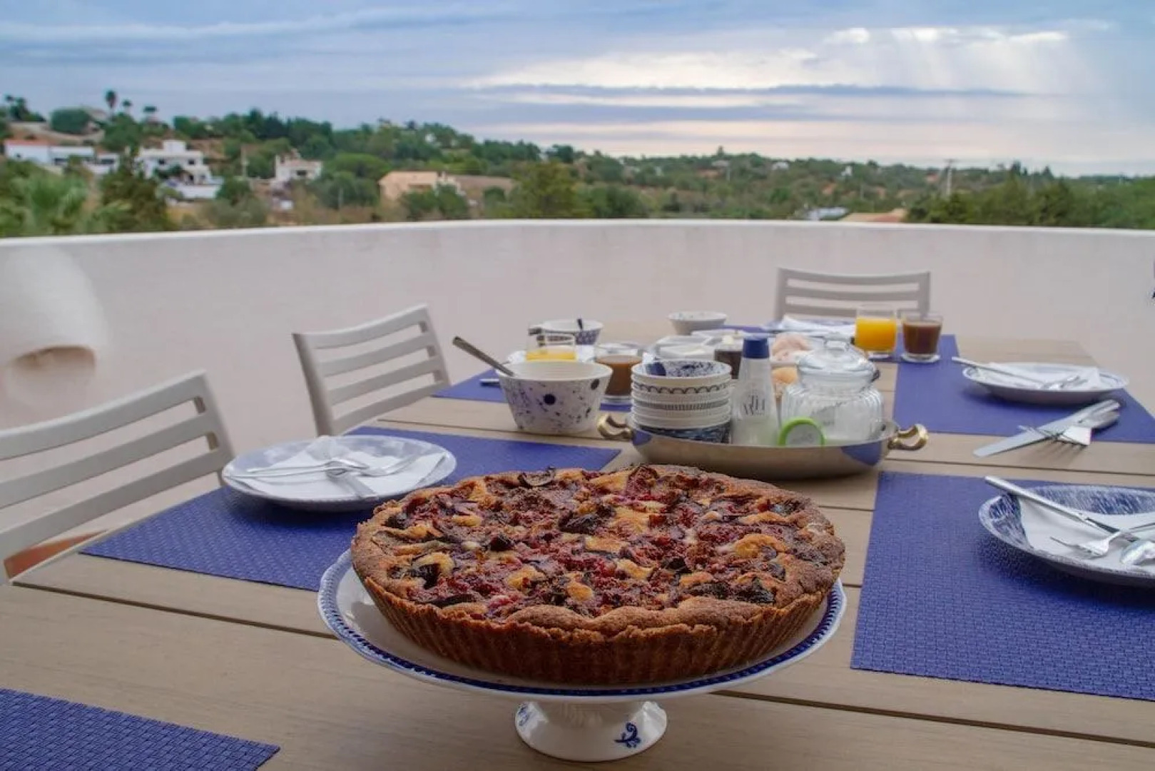 The White House - Boutique Villa