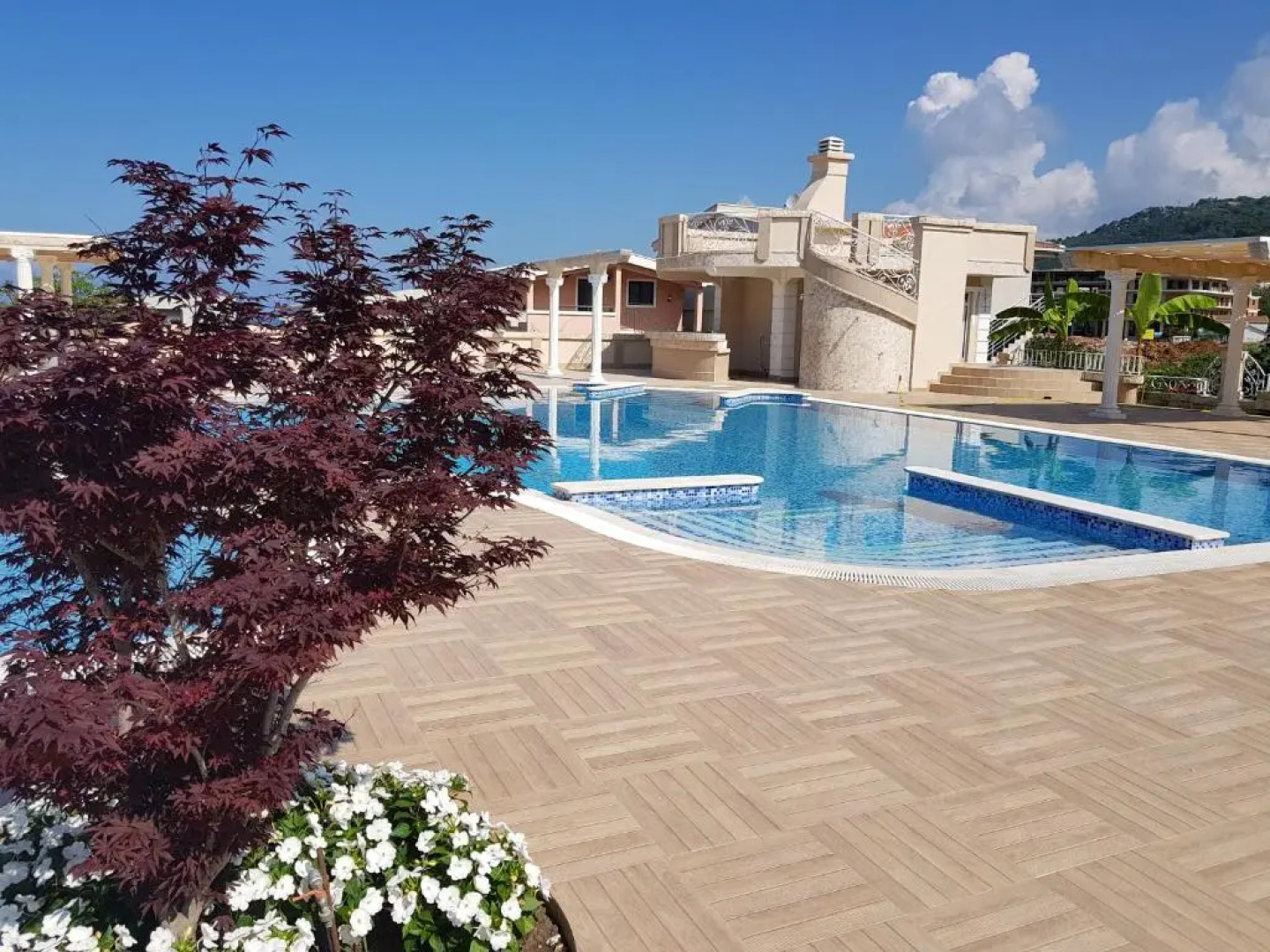 Apartaments Crown Silvia