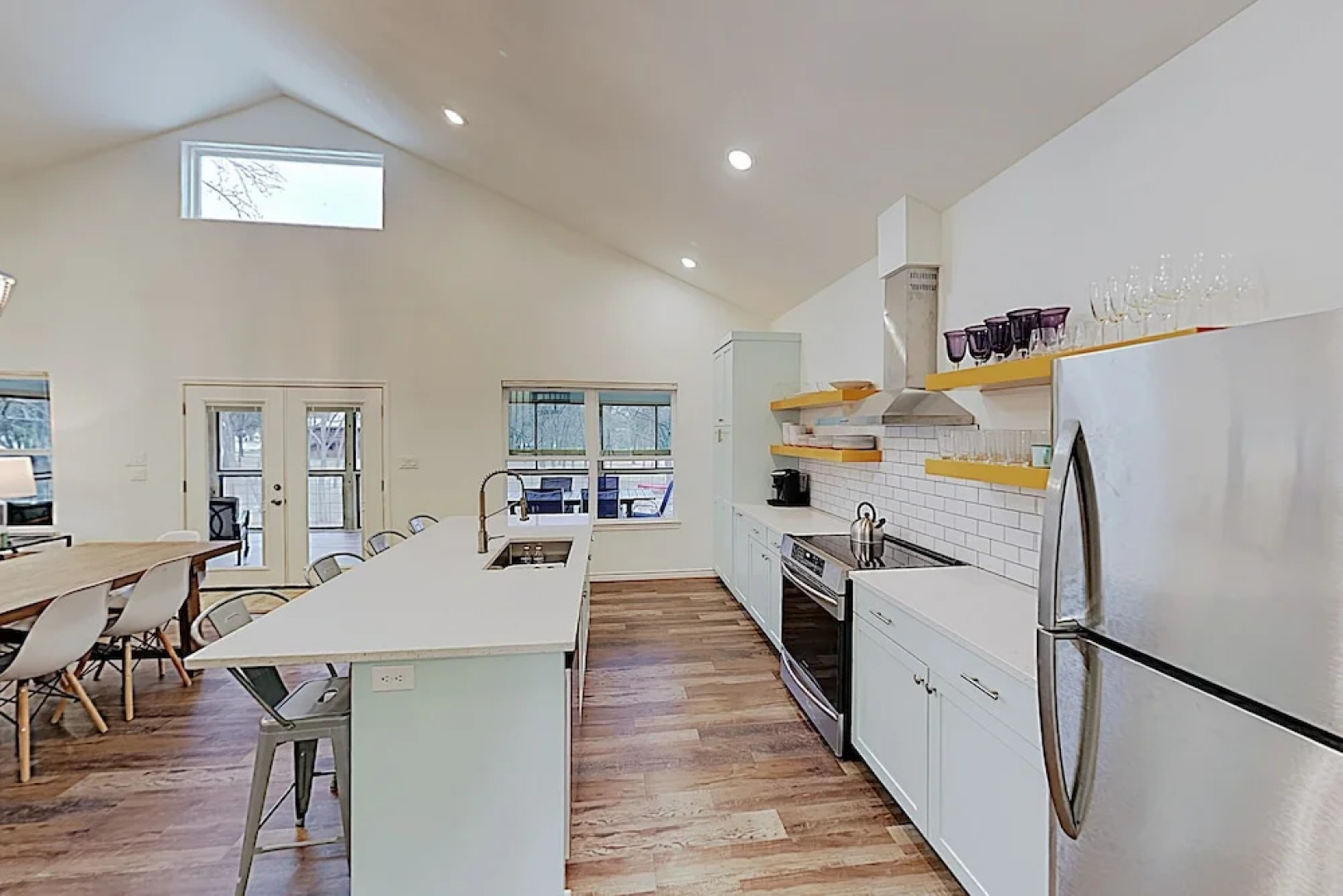 1328 Contour Dr Home