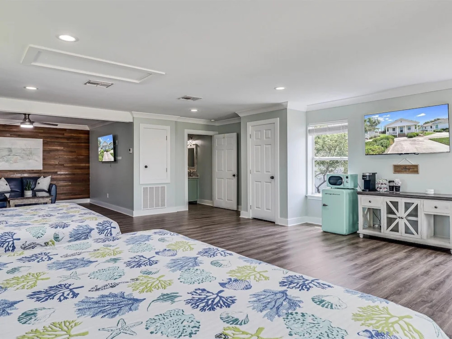 Coast Oaks Cottage 5 1 Bedroom Cottage by RedAwning