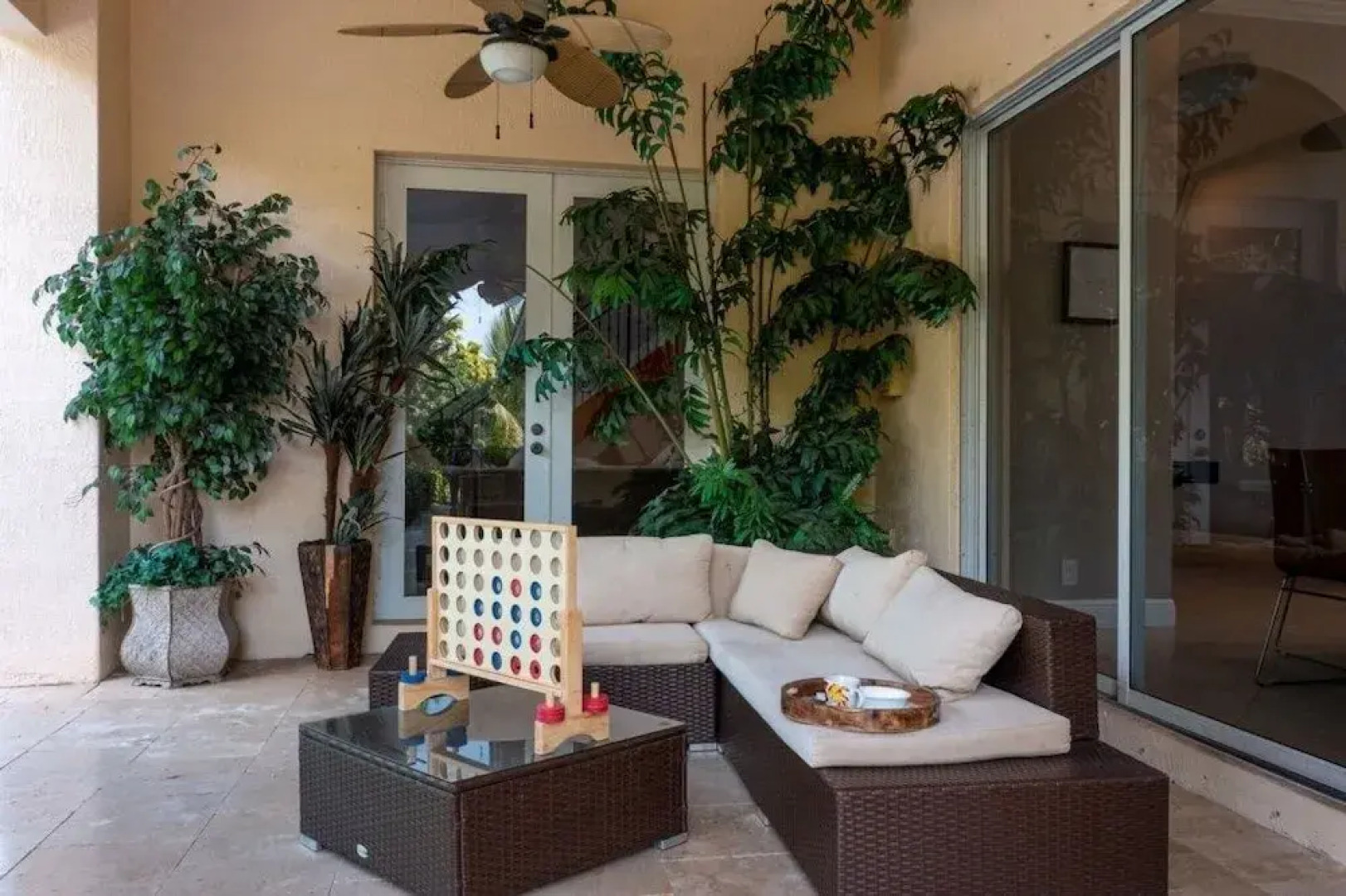 Plantation Acres Mansion 7 Bedroom Villa by Redawning