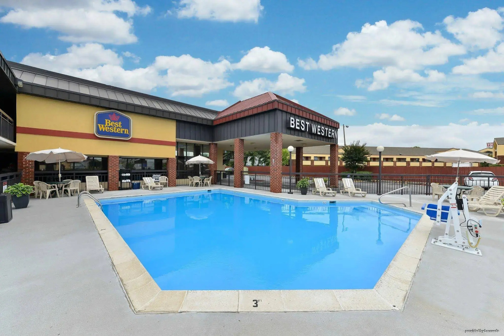 Best Western Center Inn
