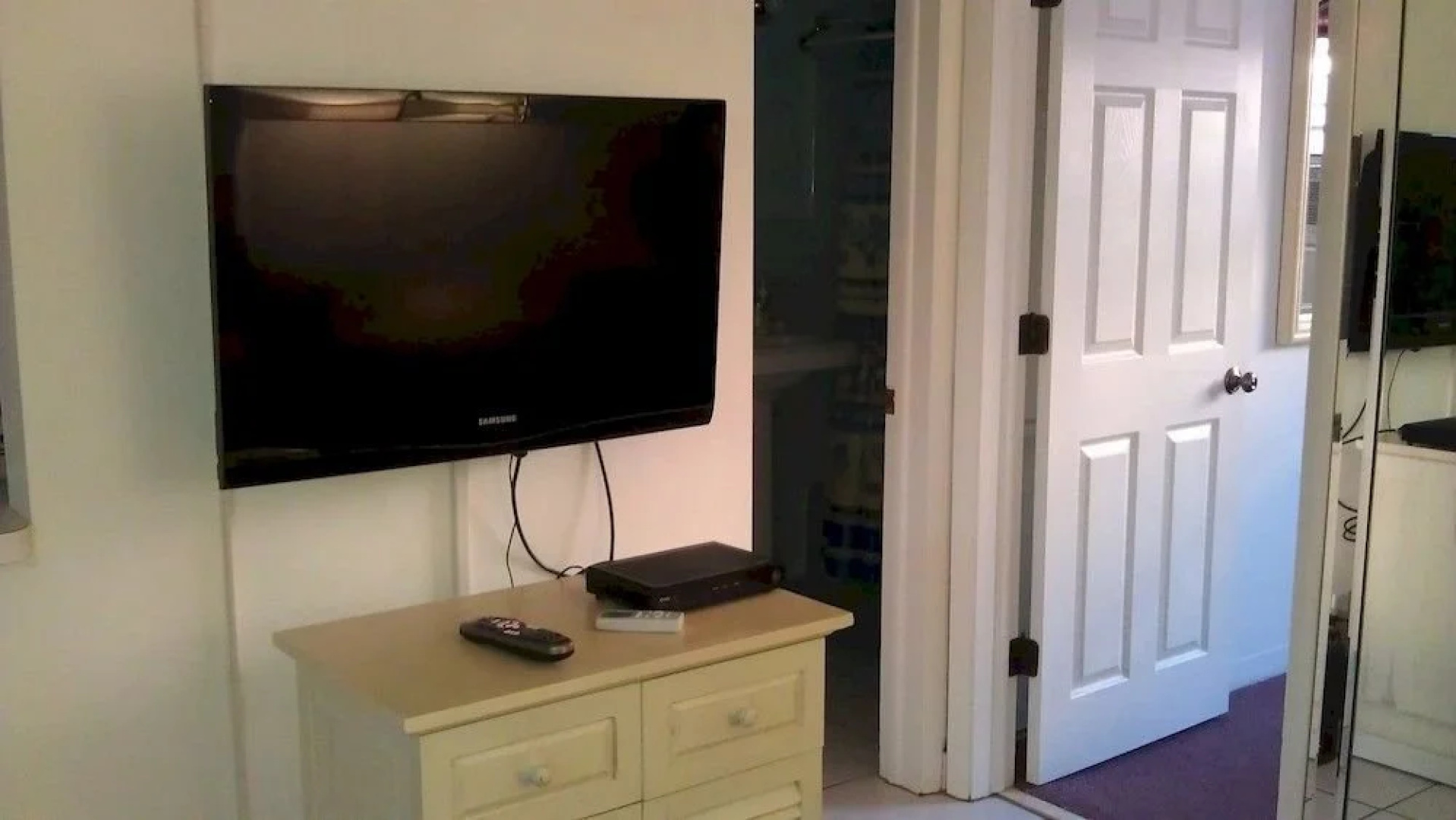 Deerfield Buccaneer Resort Apartments