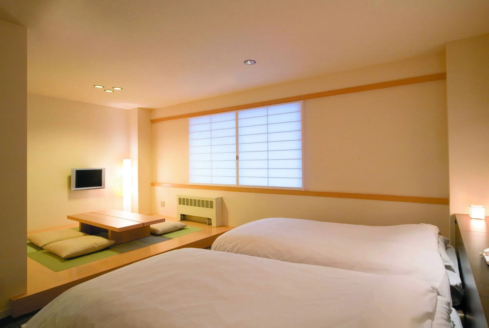 Manza Onsen Nisshinkan