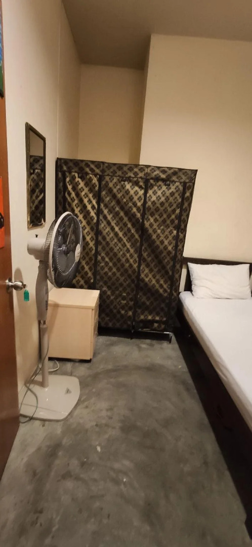 The Explorers Guesthouse and Hostel