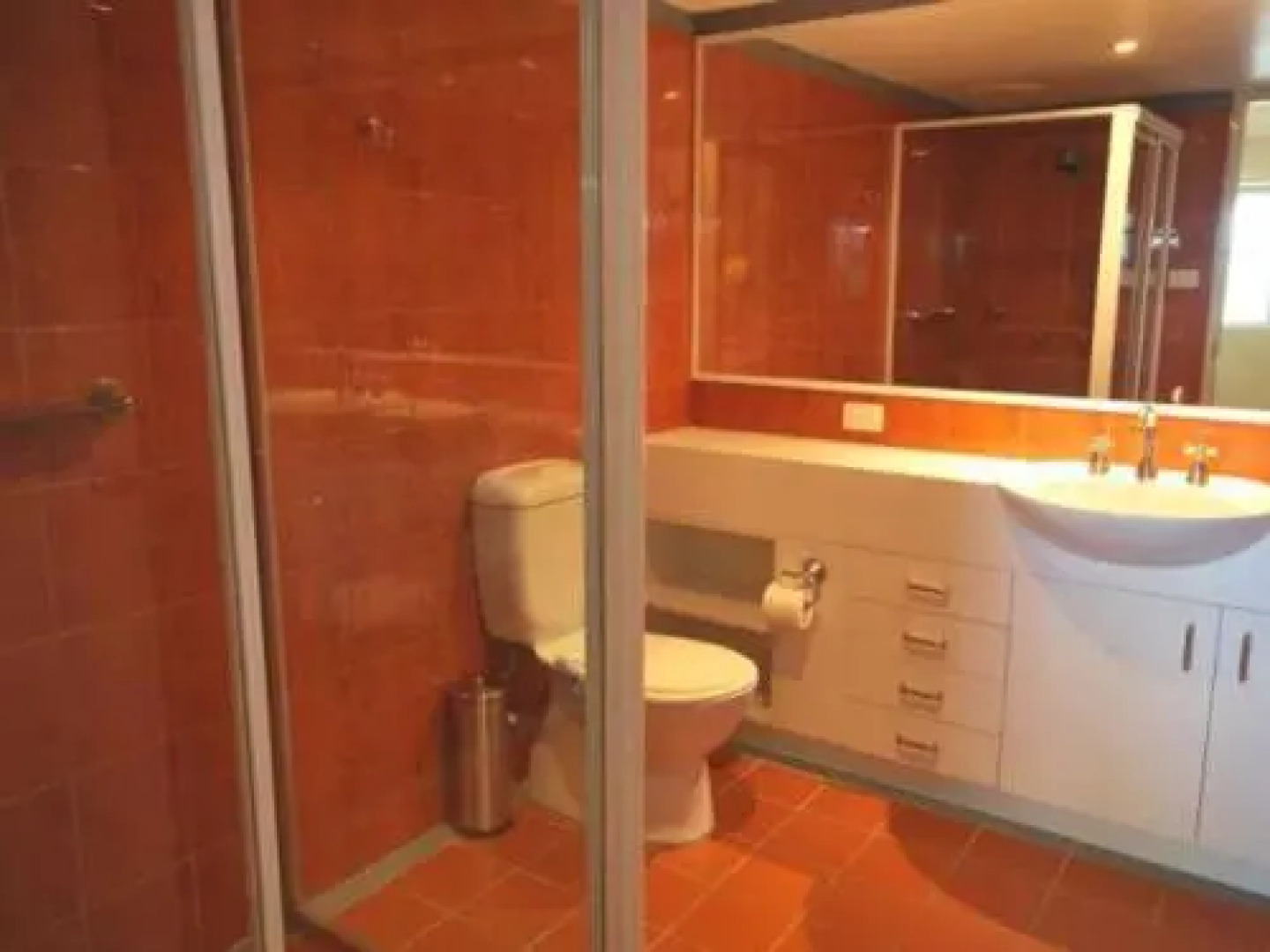 1 'The Clippers' 131 Soldiers Point Road - fabulous waterfront unit